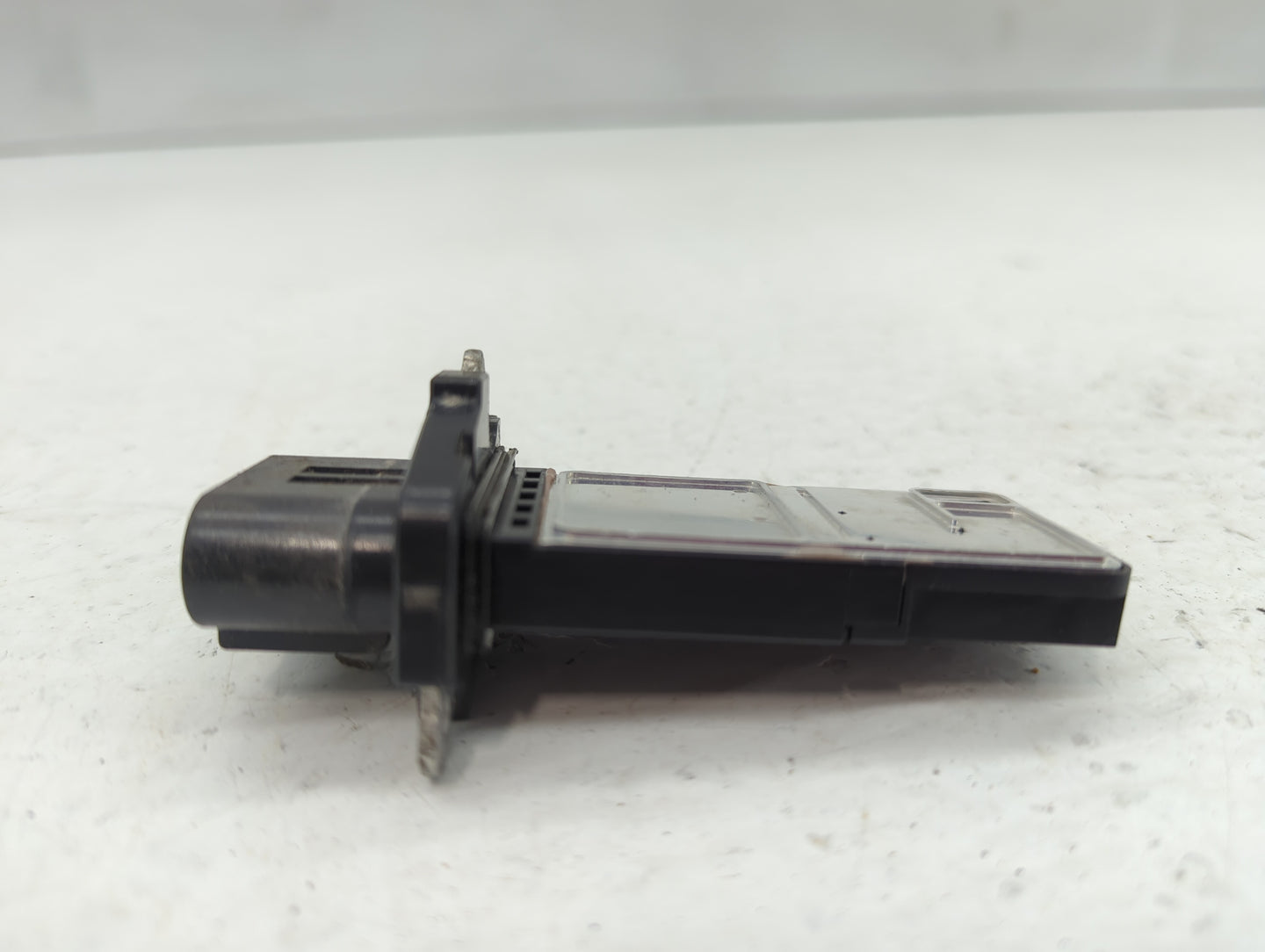 2005-2010 Chevrolet Cobalt Mass Air Flow Meter Maf - Oemusedautoparts1.com