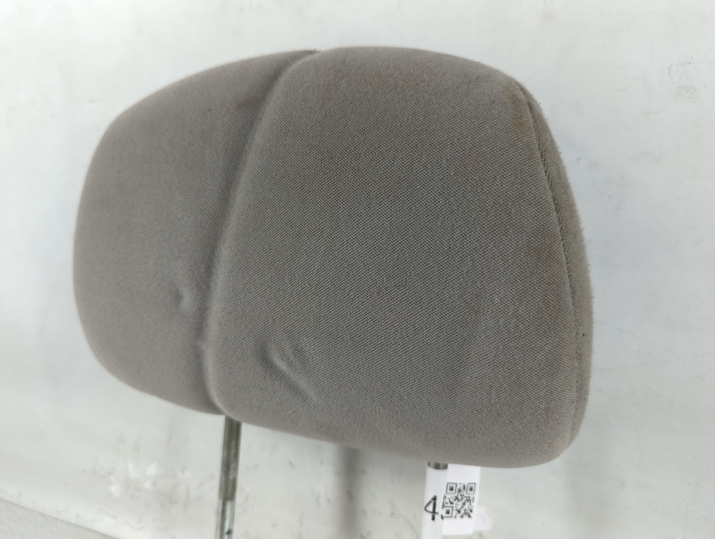 2005 Chevrolet Cobalt Headrest Head Rest Front Driver Passenger Seat Fits OEM Used Auto Parts - Oemusedautoparts1.com