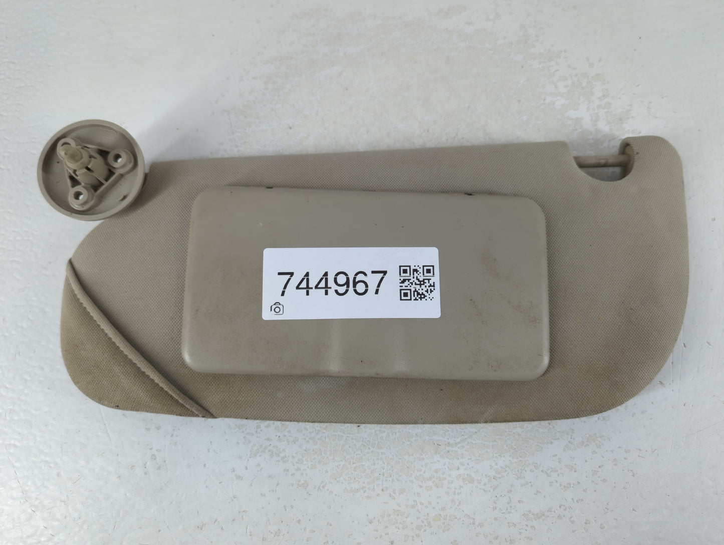 2005-2010 Chevrolet Cobalt Sun Visor Shade Replacement Driver Left Mirror Fits Fits 2005 2006 2007 2008 2009 2010 OEM Used A