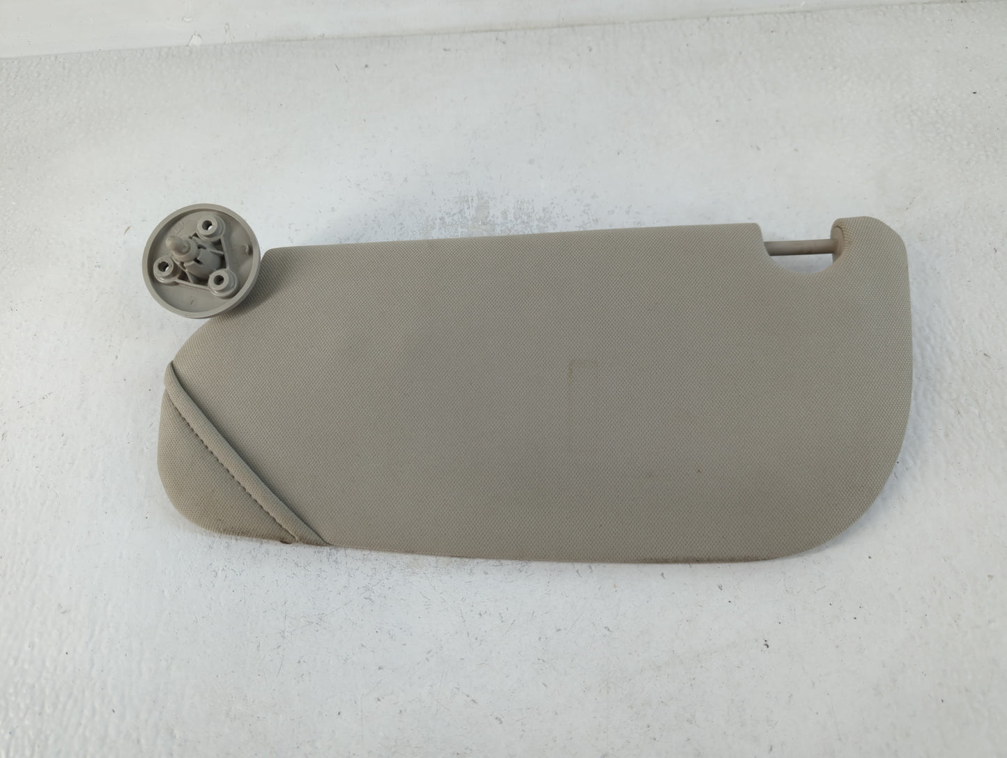 2005-2010 Chevrolet Cobalt Sun Visor Shade Replacement Driver Left Mirror Fits Fits 2005 2006 2007 2008 2009 2010 OEM Used A