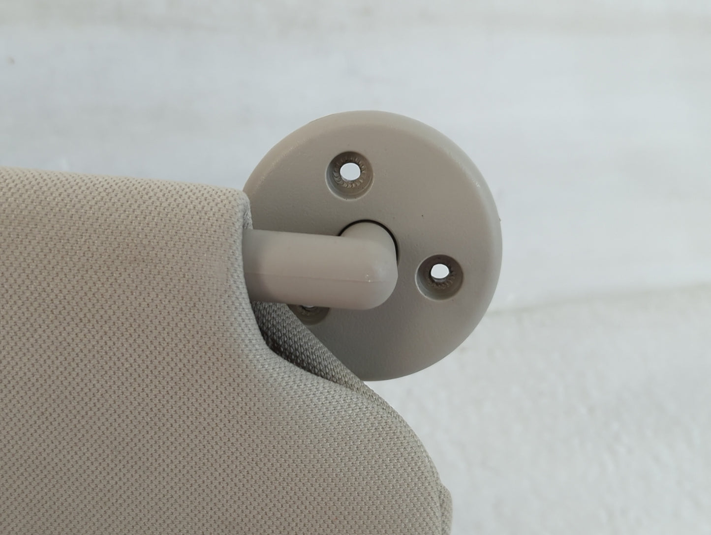 2005-2010 Chevrolet Cobalt Sun Visor Shade Replacement Driver Left Mirror Fits Fits 2005 2006 2007 2008 2009 2010 OEM Used A