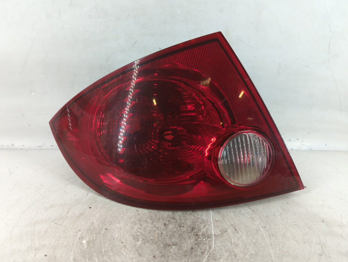 2005-2010 Chevrolet Cobalt Rear Center Lid Brake Light Tail Light P/N:16532407 A Fits Fits 2005 2006 2007 2008 2009 2010 OEM