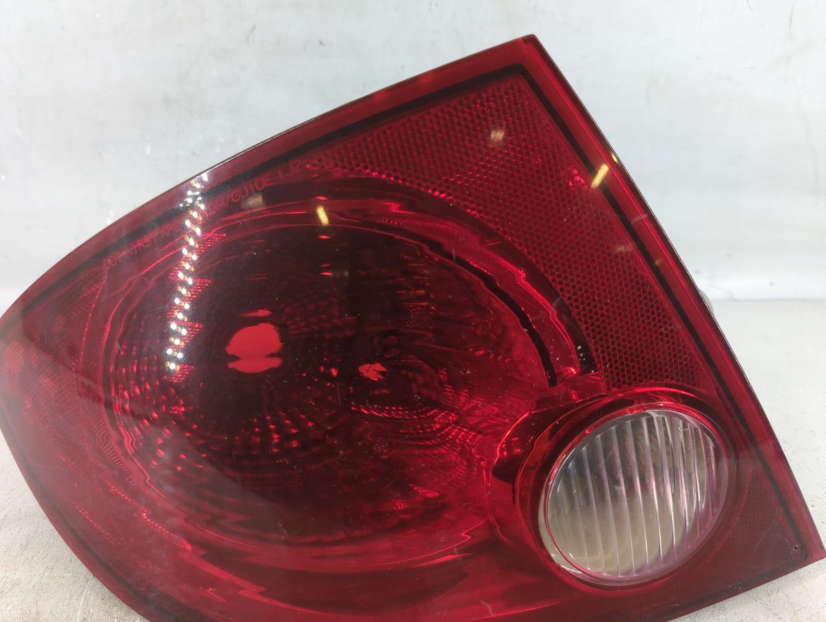 2005-2010 Chevrolet Cobalt Rear Center Lid Brake Light Tail Light P/N:16532407 A Fits Fits 2005 2006 2007 2008 2009 2010 OEM