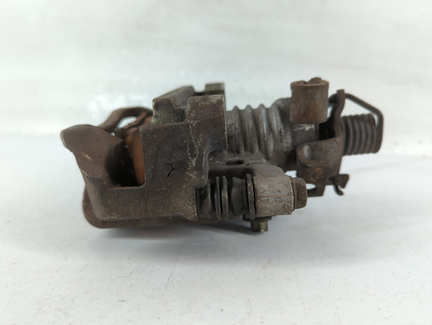 2005-2008 Chevrolet Cobalt Front Passenger Right Brake Caliper - Oemusedautoparts1.com