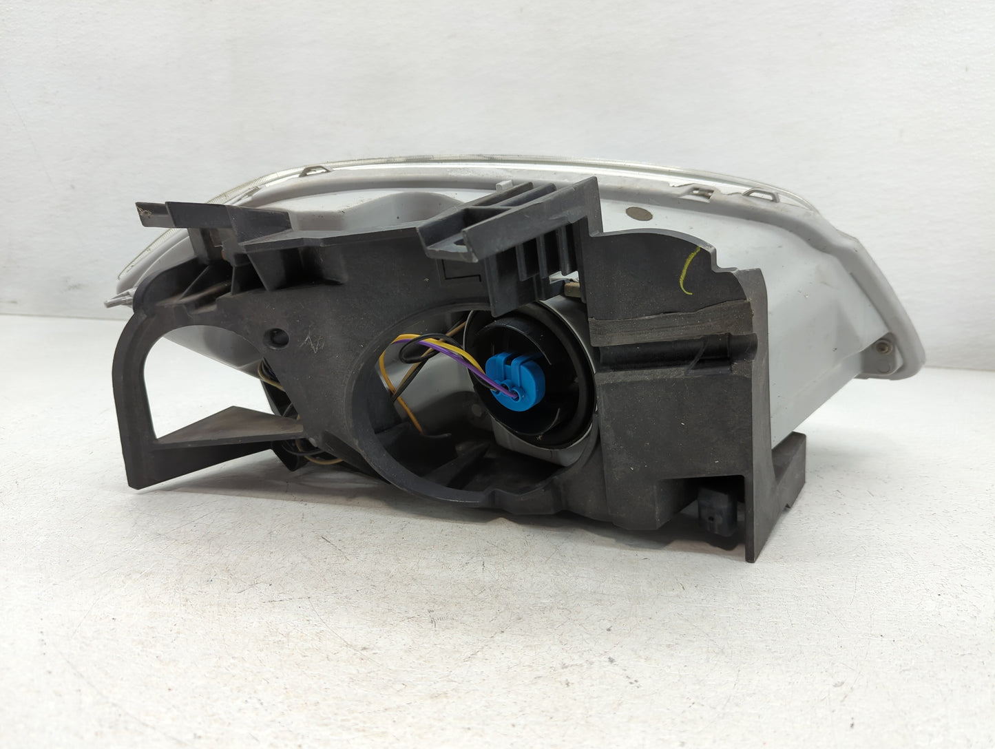 2005-2008 Chevrolet Cobalt Driver Left Oem Head Light Headlight Lamp - Oemusedautoparts1.com