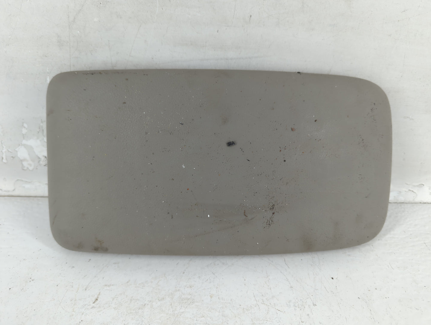 2005 Chevrolet Cobalt Center Console Armrest Cover Lid Fits OEM Used Auto Parts - Oemusedautoparts1.com