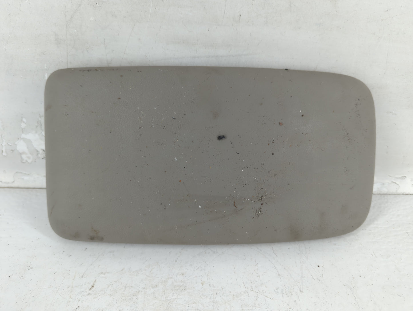 2005 Chevrolet Cobalt Center Console Armrest Cover Lid Fits OEM Used Auto Parts - Oemusedautoparts1.com