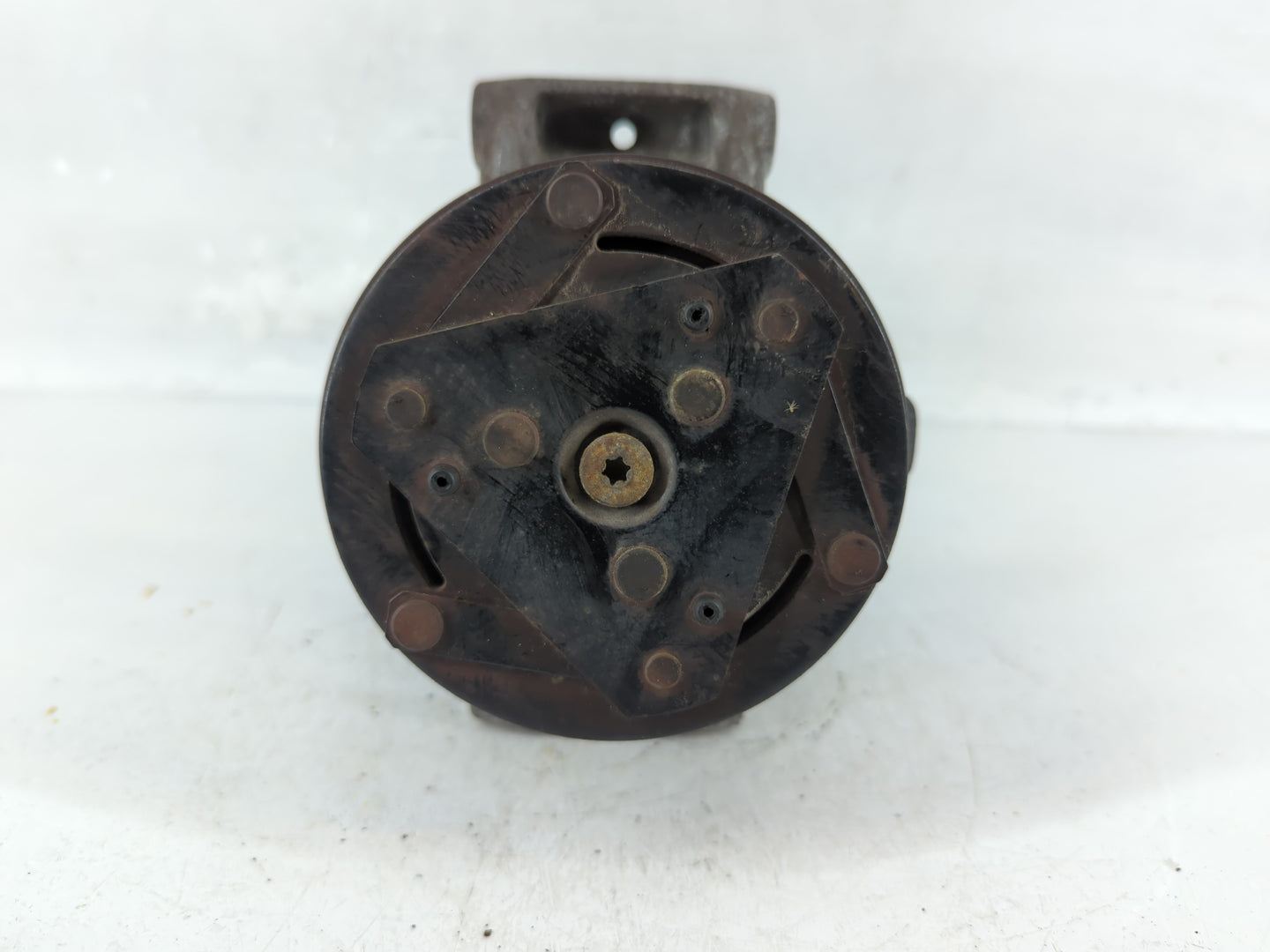 2005-2006 Chevrolet Cobalt Air Conditioning A/c Ac Compressor Oem - Oemusedautoparts1.com