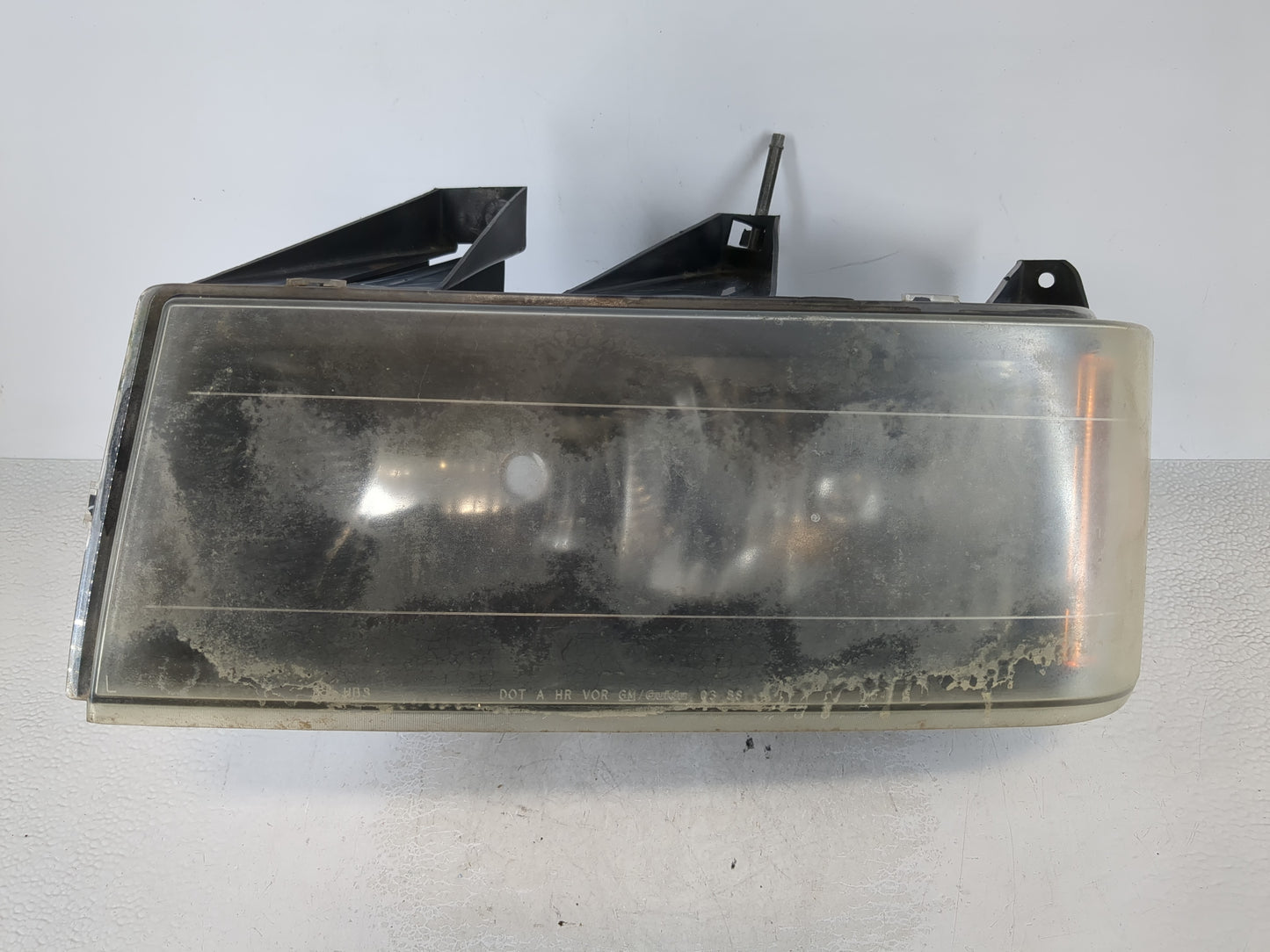 2004 Chevrolet Colorado Passenger Right Oem Head Light Headlight Lamp - Oemusedautoparts1.com