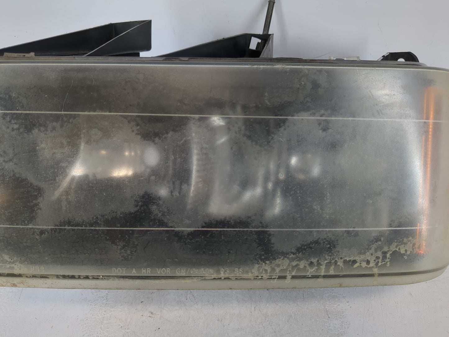 2004 Chevrolet Colorado Passenger Right Oem Head Light Headlight Lamp - Oemusedautoparts1.com