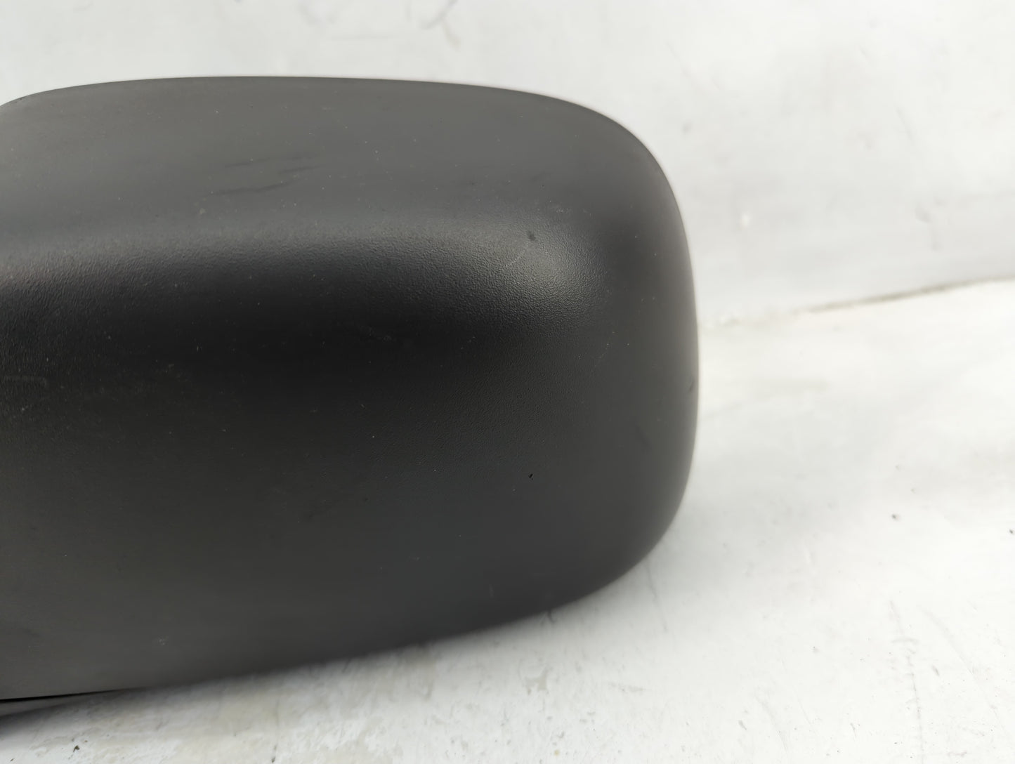2004-2012 Chevrolet Colorado Driver Side View Mirror - Left Door Mirror OEM Used - Oemusedautoparts1.com