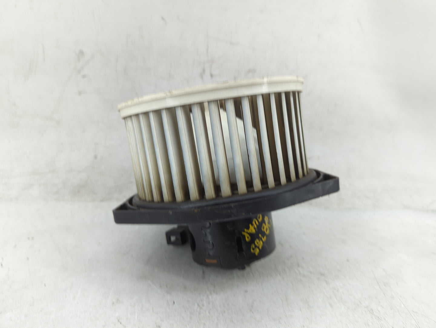 2004-2012 Chevrolet Colorado Heater AC Blower Motor Fits Fits 2003 2004 2005 2006 2007 2008 2009 2010 2011 2012 OEM Used Aut