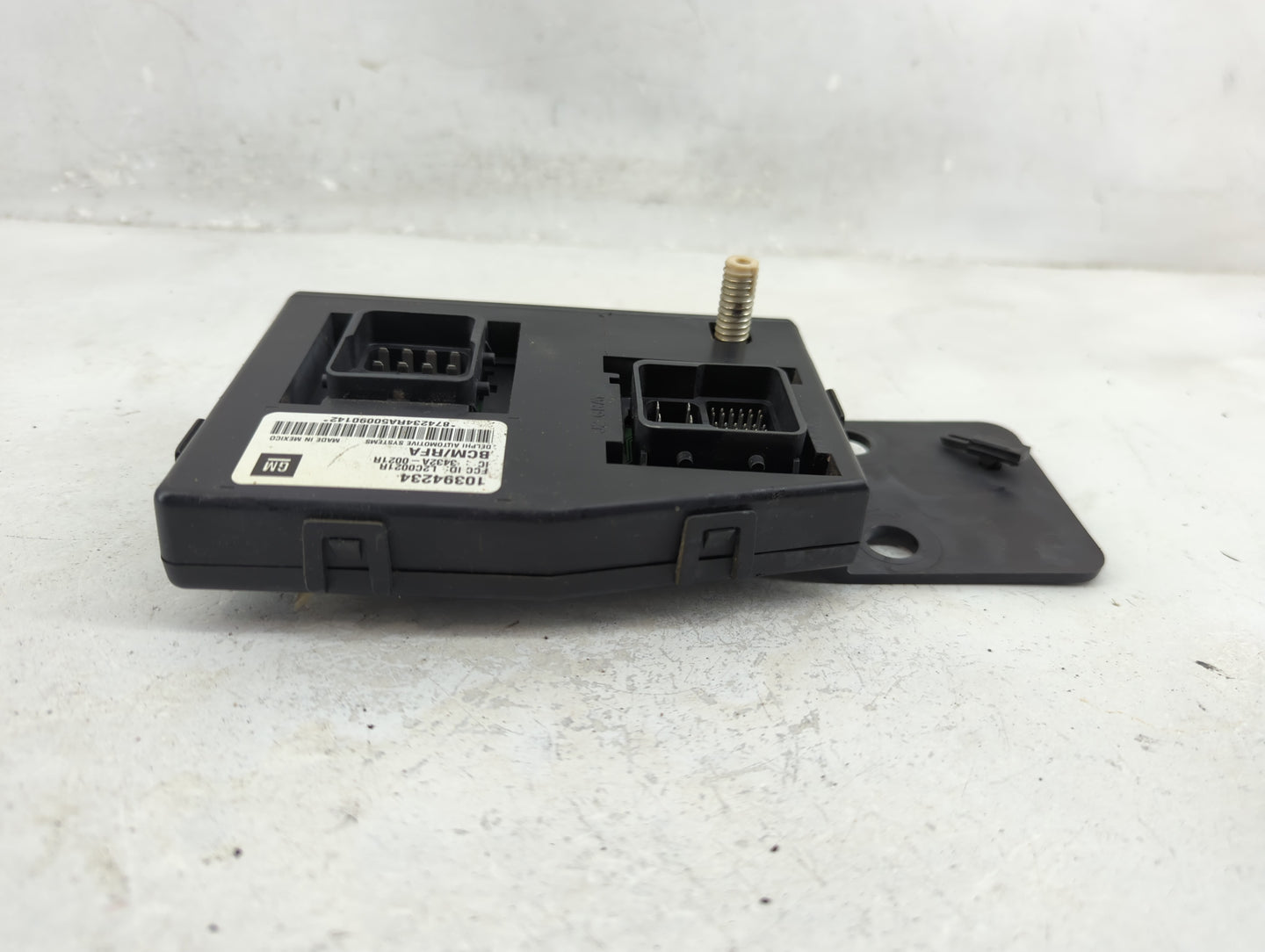 2005 Chevrolet Colorado Body Control Module Bcm Inner Cabin Fuse Box - Oemusedautoparts1.com
