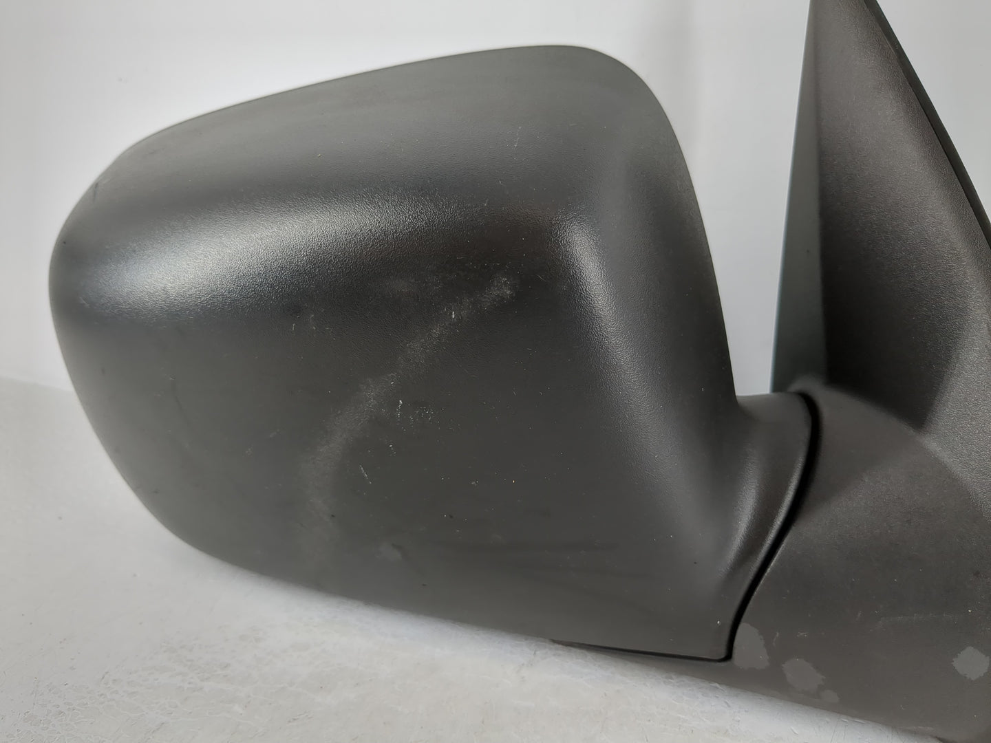 2004-2012 Chevrolet Colorado Passenger Side View Mirror - Right Door Mirror OEM Used - Oemusedautoparts1.com