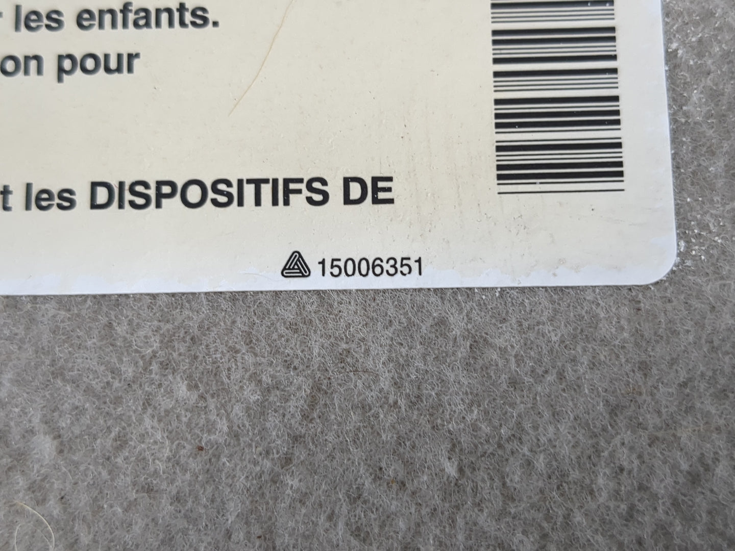 2004-2005 Chevrolet Colorado Sun Visor Shade Replacement Passenger Right Mirror Fits Fits 2004 2005 OEM Used Auto Parts - Oe