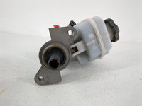 2004-2008 Chevrolet Colorado Brake Master Cylinder 1088397 - Oemusedautoparts1.com