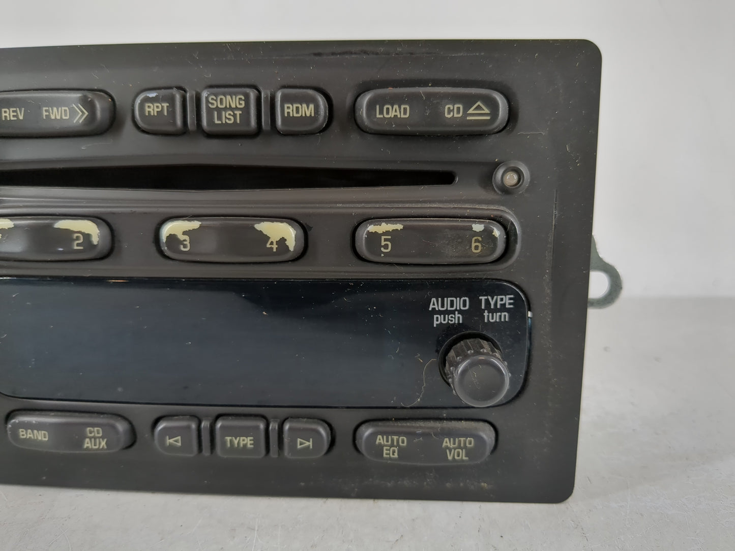 2005 Chevrolet Colorado Radio AM FM Cd Player Receiver Replacement P/N:10359577 Fits OEM Used Auto Parts - Oemusedautoparts1