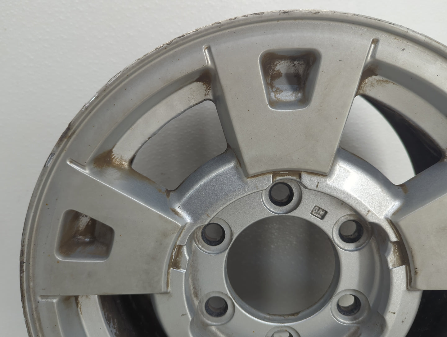 2004-2008 Chevrolet Colorado Oem Wheel Rim - Oemusedautoparts1.com