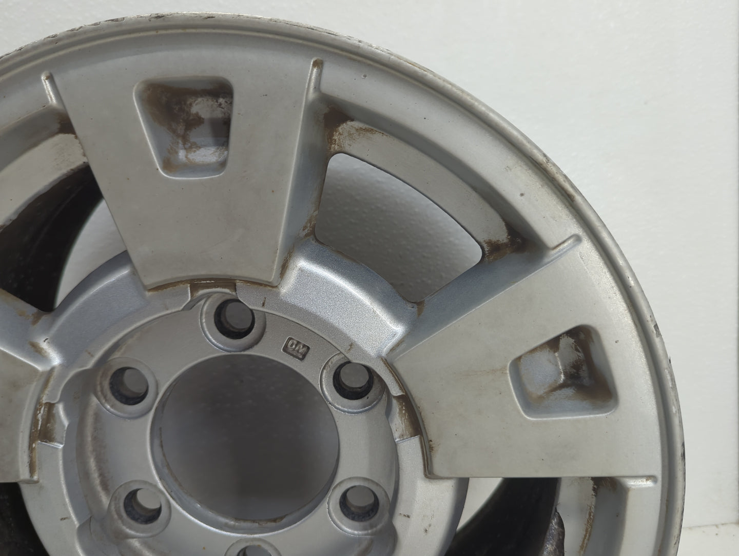 2004-2008 Chevrolet Colorado Oem Wheel Rim - Oemusedautoparts1.com