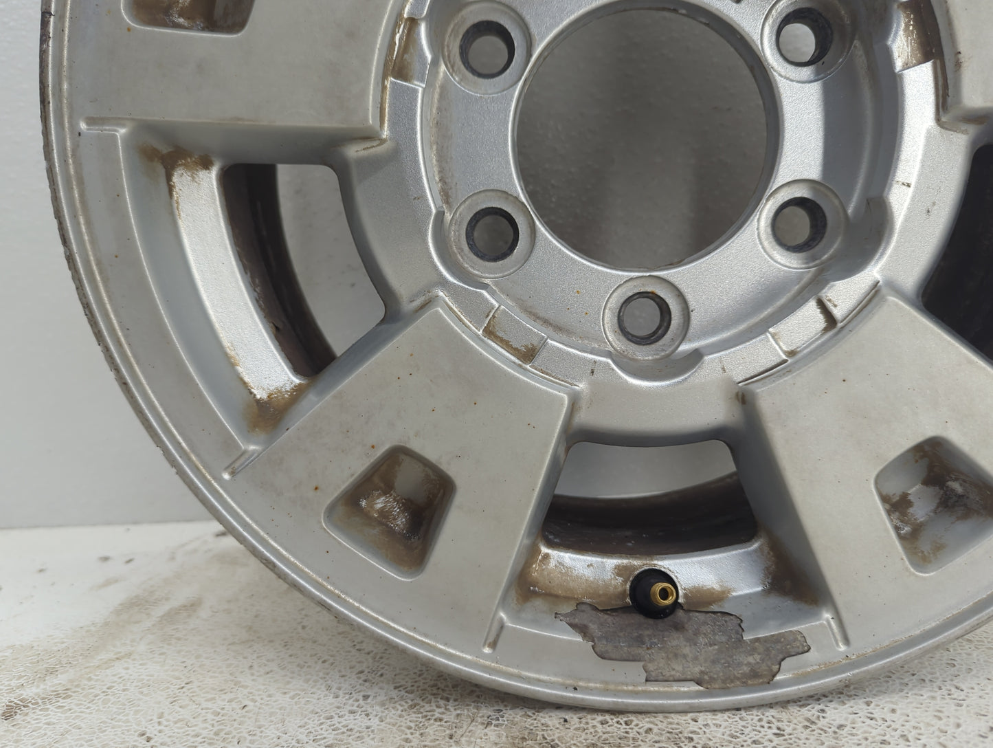 2004-2008 Chevrolet Colorado Oem Wheel Rim - Oemusedautoparts1.com