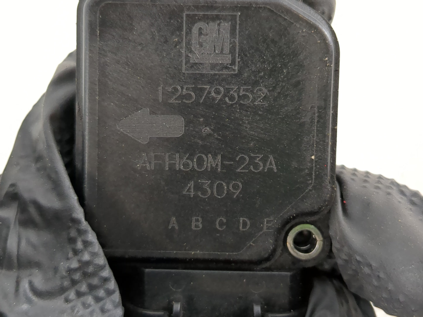 2004-2006 Chevrolet Colorado Mass Air Flow Meter Maf - Oemusedautoparts1.com