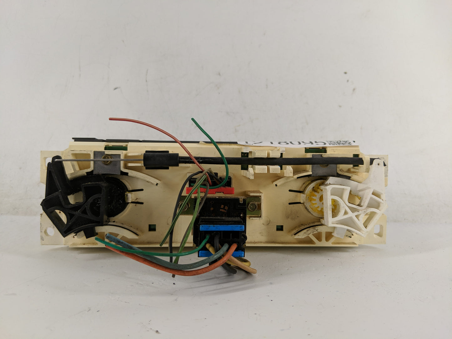 2004-2012 Chevrolet Colorado Climate Control Module Temperature AC/Heater Replacement P/N:15221922 Fits OEM Used Auto Parts 