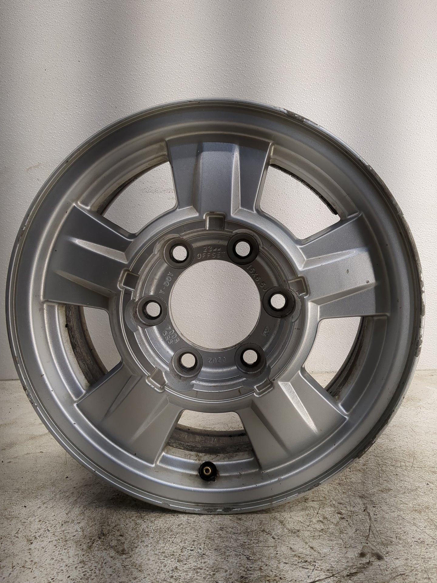 2004-2008 Chevrolet Colorado Oem Wheel Rim - Oemusedautoparts1.com