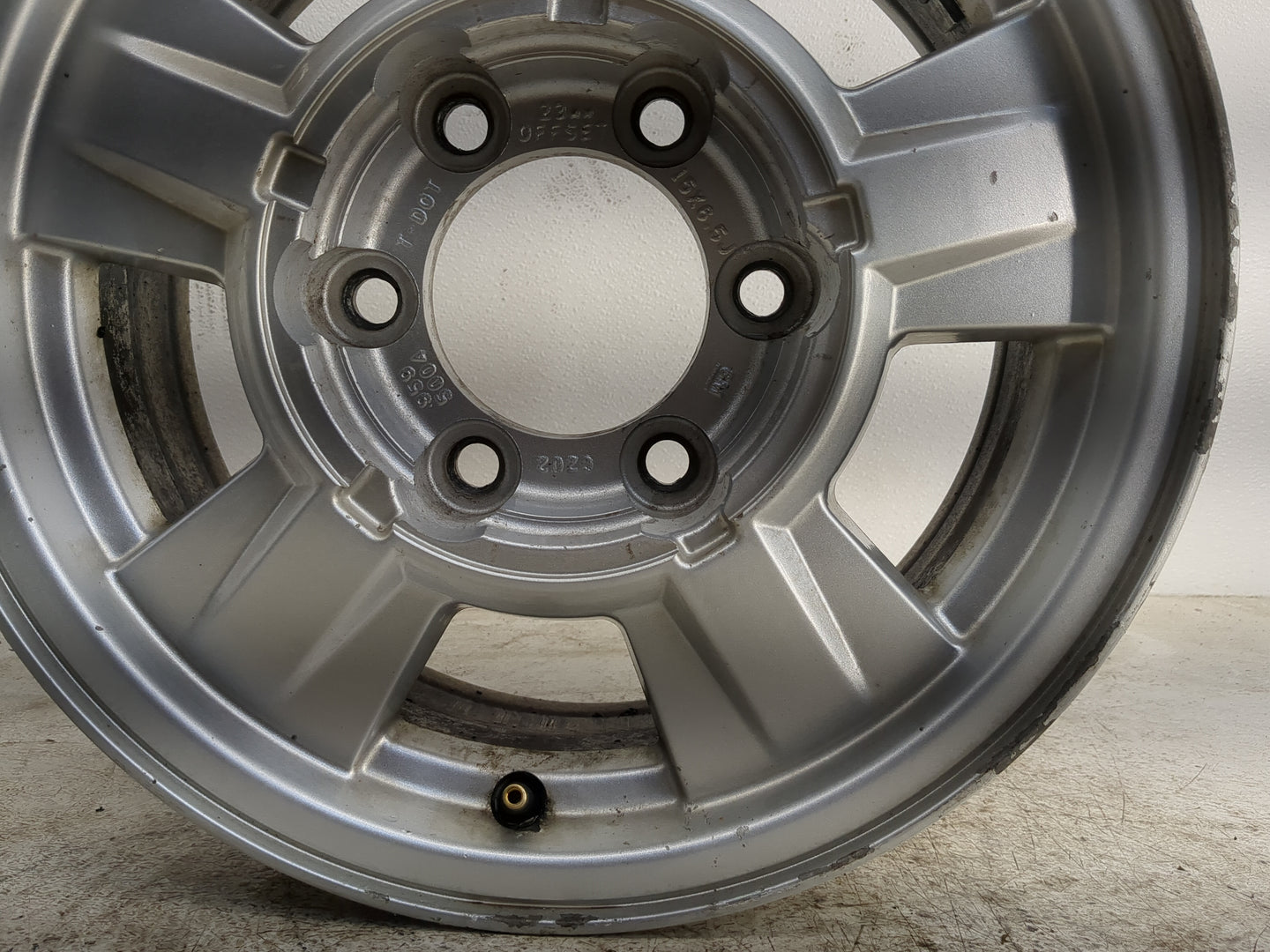 2004-2008 Chevrolet Colorado Oem Wheel Rim - Oemusedautoparts1.com