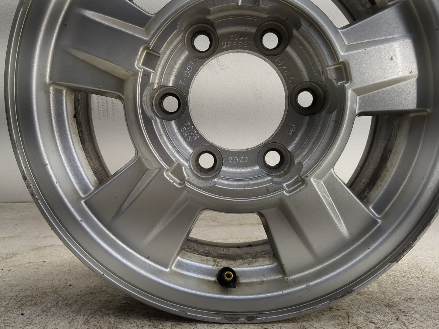 2004-2008 Chevrolet Colorado Oem Wheel Rim - Oemusedautoparts1.com