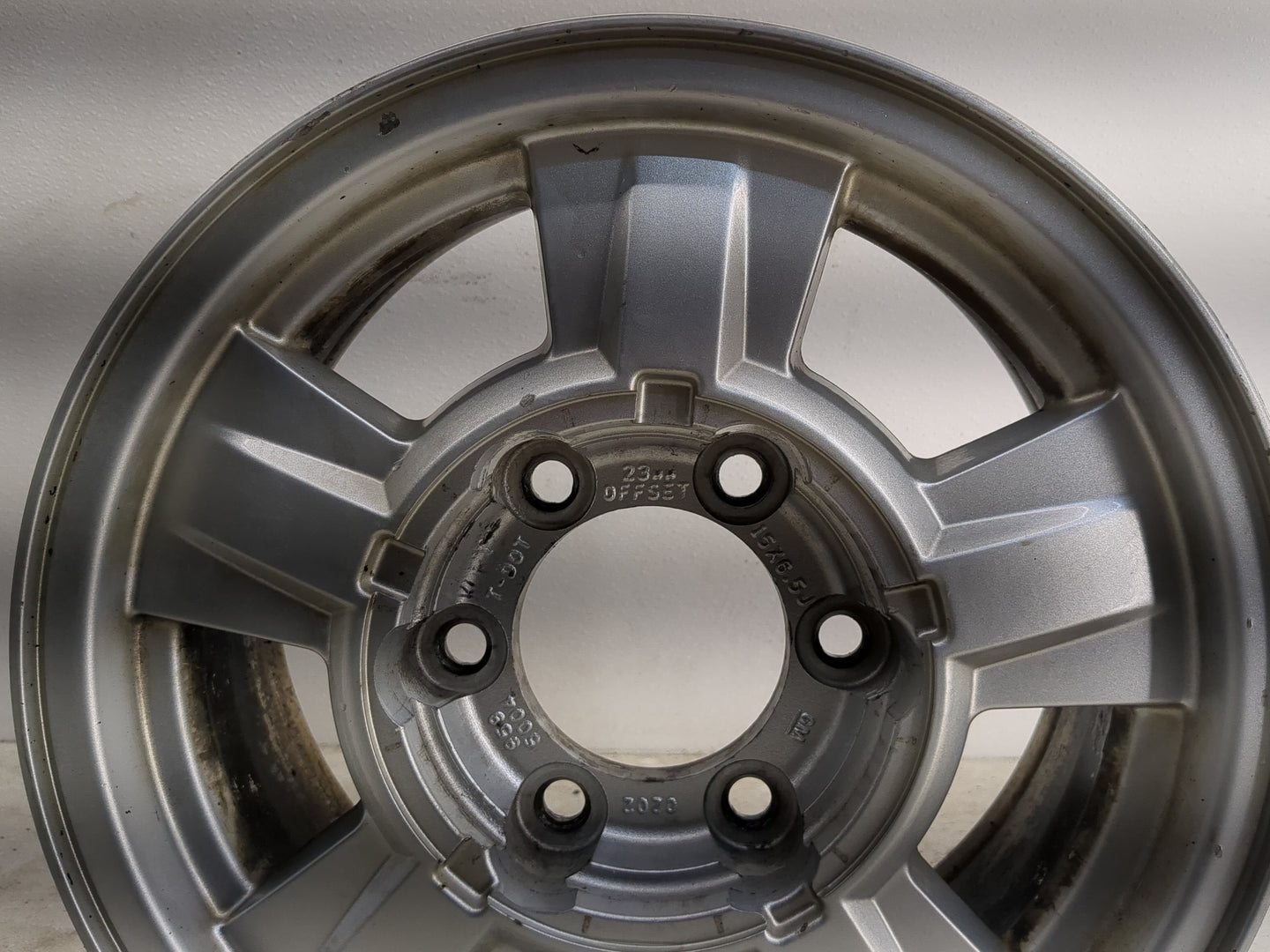 2004-2008 Chevrolet Colorado Oem Wheel Rim - Oemusedautoparts1.com