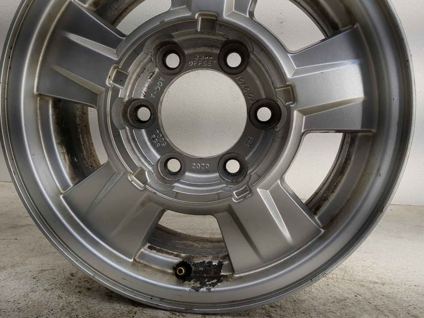 2004-2008 Chevrolet Colorado Oem Wheel Rim 1274827 - Oemusedautoparts1.com
