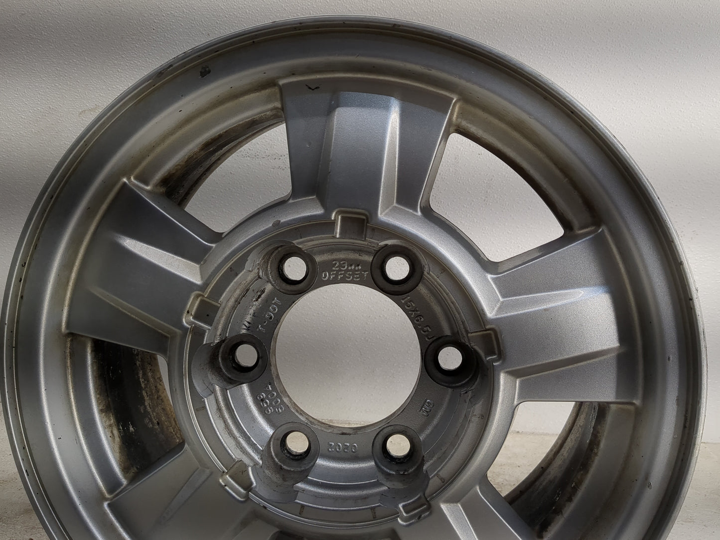 2004-2008 Chevrolet Colorado Oem Wheel Rim 1274827 - Oemusedautoparts1.com