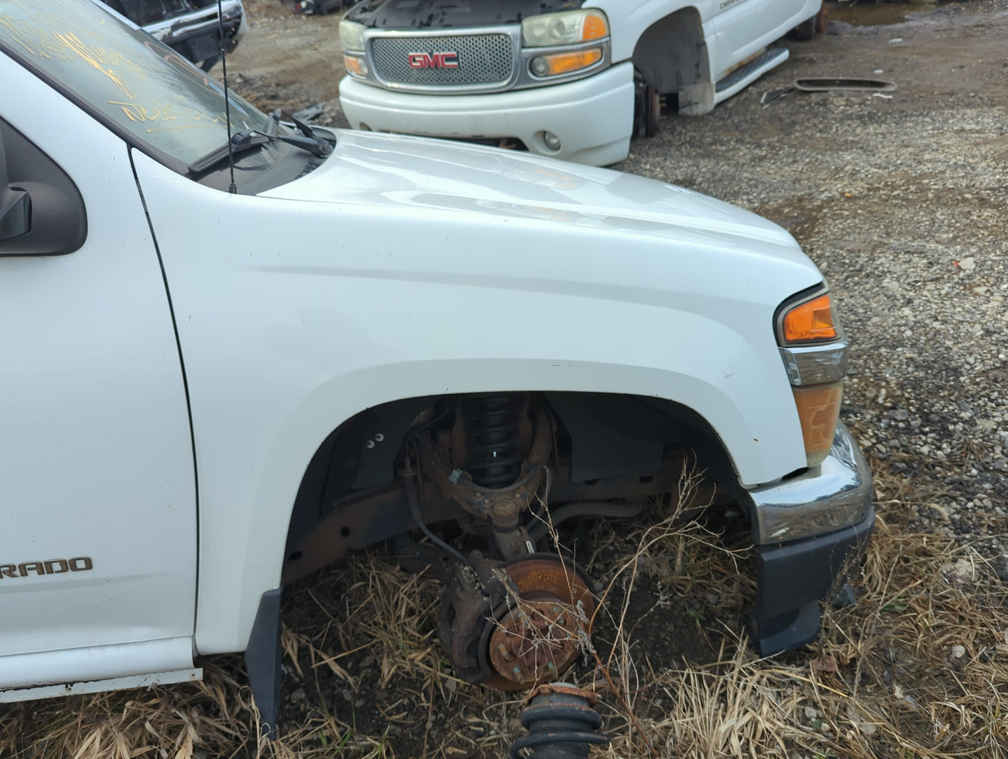2004-2012 Chevrolet Colorado Passenger Fender 1360261 - Oemusedautoparts1.com