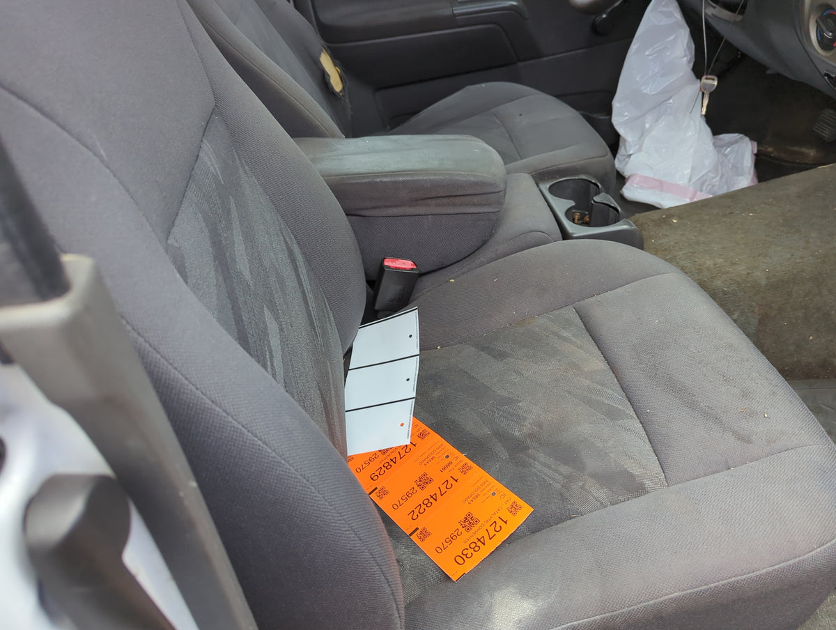 2004-2005 Chevrolet Colorado Passenger Front Seat Oem - Oemusedautoparts1.com