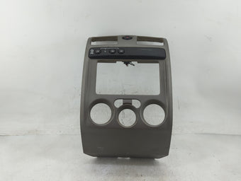 compare product 2005 Chevrolet Colorado Information Radio Display Screen Bezel Vents