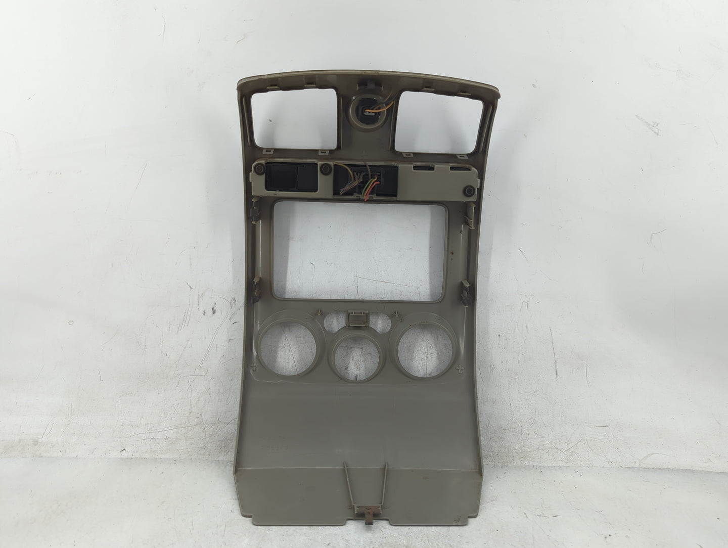 2005 Chevrolet Colorado Information Radio Display Screen Bezel Vents - Oemusedautoparts1.com
