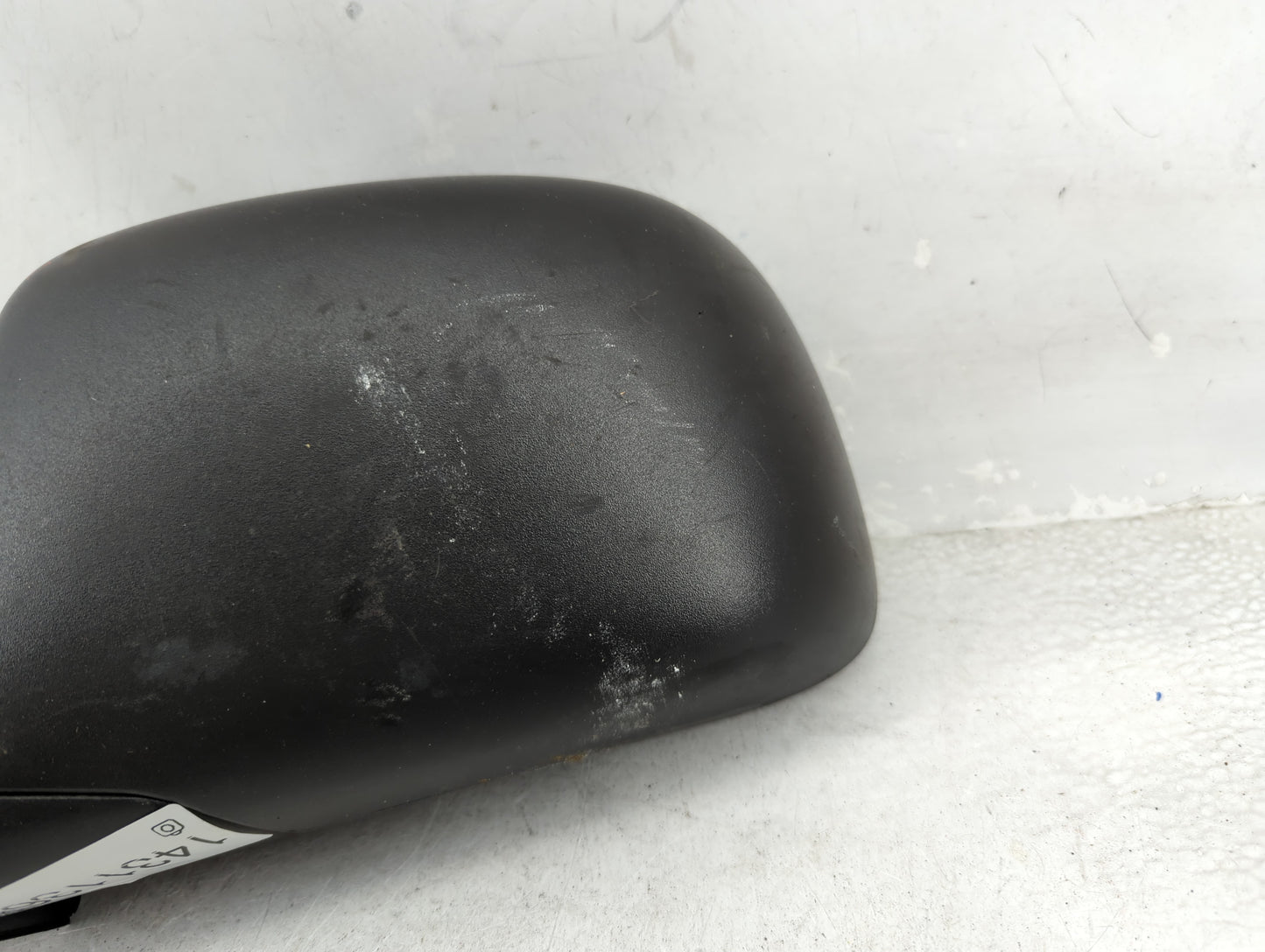 2004-2012 Chevrolet Colorado Driver Side View Mirror - Left Door Mirror OEM Used - Oemusedautoparts1.com