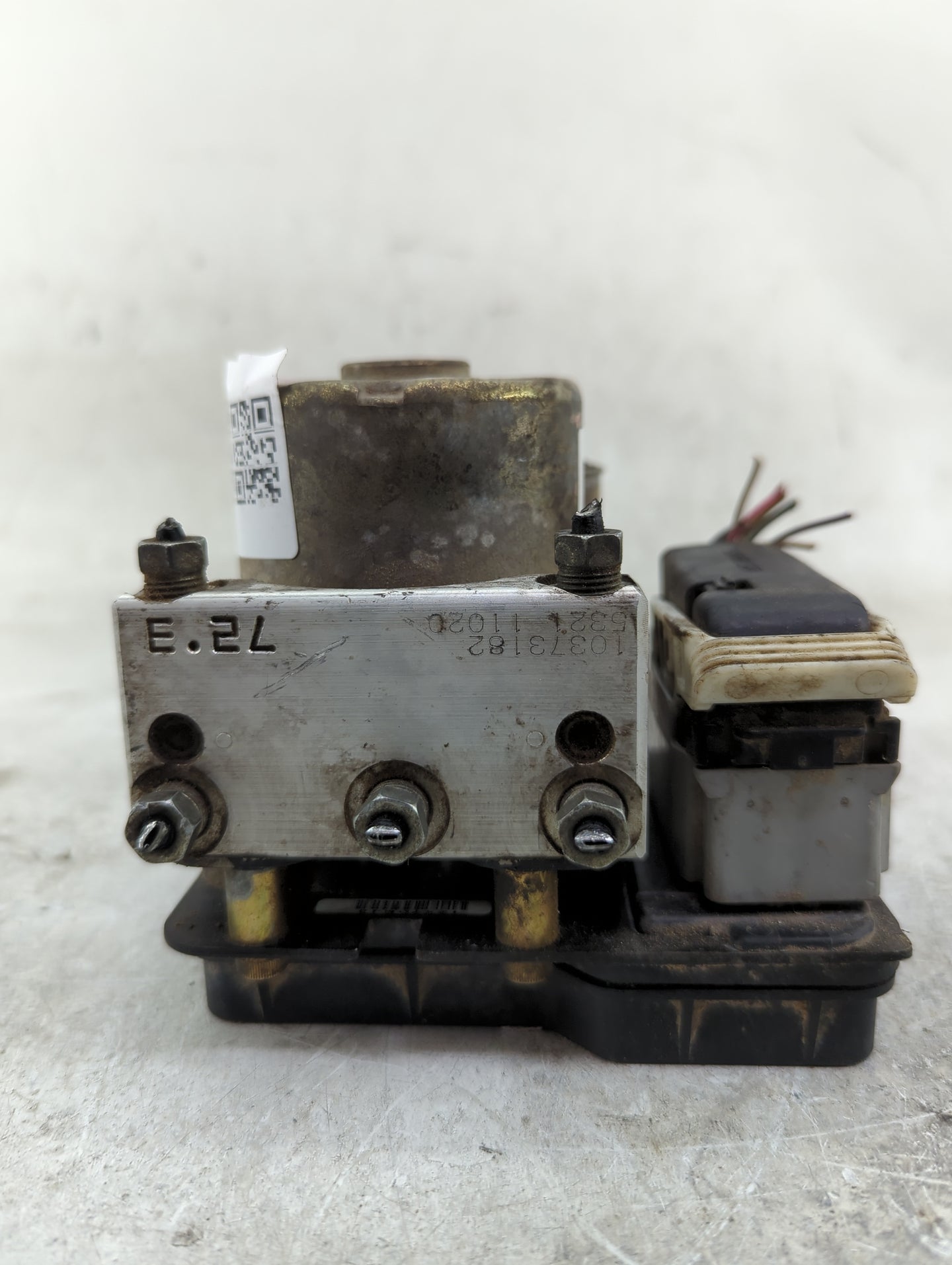 2004-2005 Chevrolet Colorado ABS Pump Control Module Replacement P/N:GM10-4917-1 Fits Fits 2004 2005 OEM Used Auto Parts - O