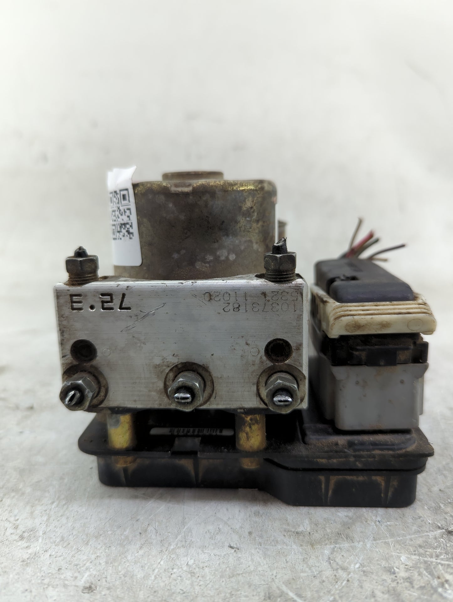 2004-2005 Chevrolet Colorado ABS Pump Control Module Replacement P/N:GM10-4917-1 Fits Fits 2004 2005 OEM Used Auto Parts - O