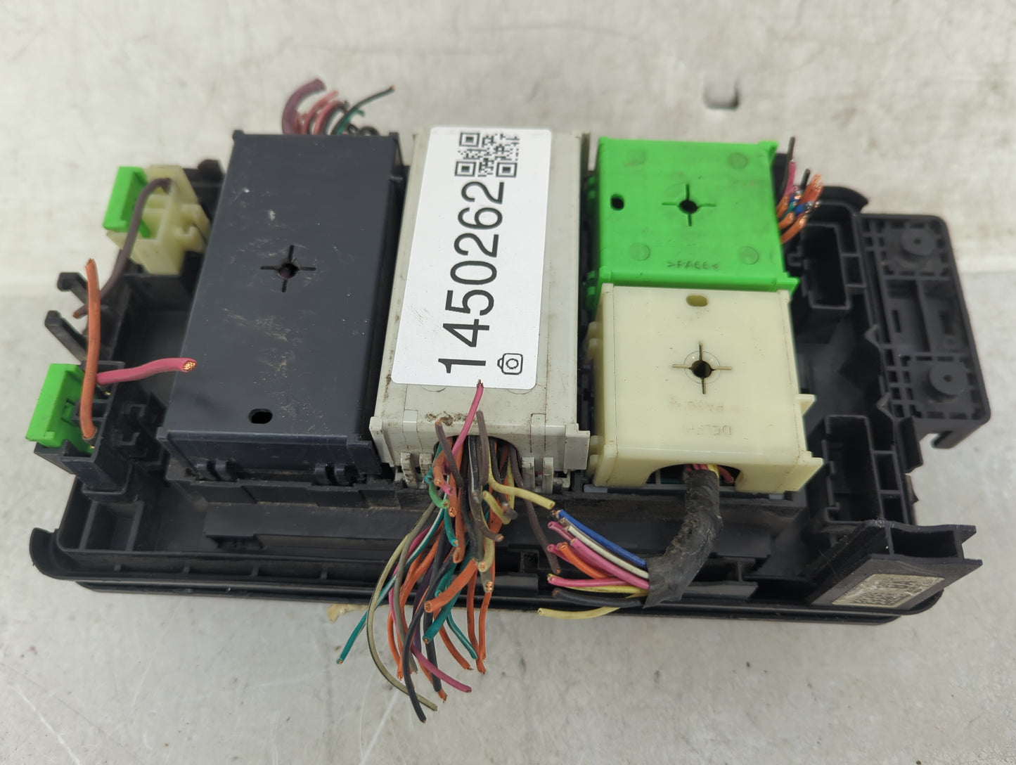 2004-2006 Chevrolet Colorado Fusebox Fuse Box Panel Relay Module Fits Fits 2004 2005 2006 OEM Used Auto Parts - Oemusedautop