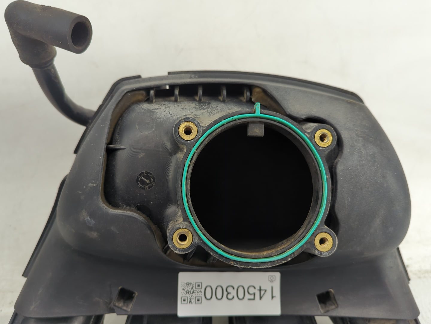 2004-2007 Chevrolet Colorado Air Intake Manifold Fits Fits 2004 2005 2006 2007 OEM Used Auto Parts - Oemusedautoparts1.com
