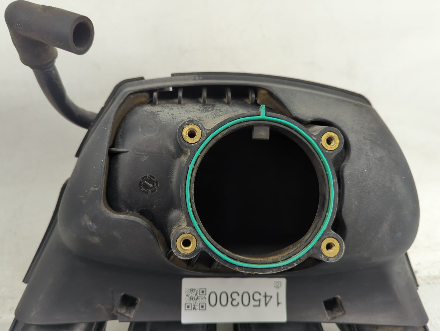 2004-2007 Chevrolet Colorado Air Intake Manifold Fits Fits 2004 2005 2006 2007 OEM Used Auto Parts - Oemusedautoparts1.com