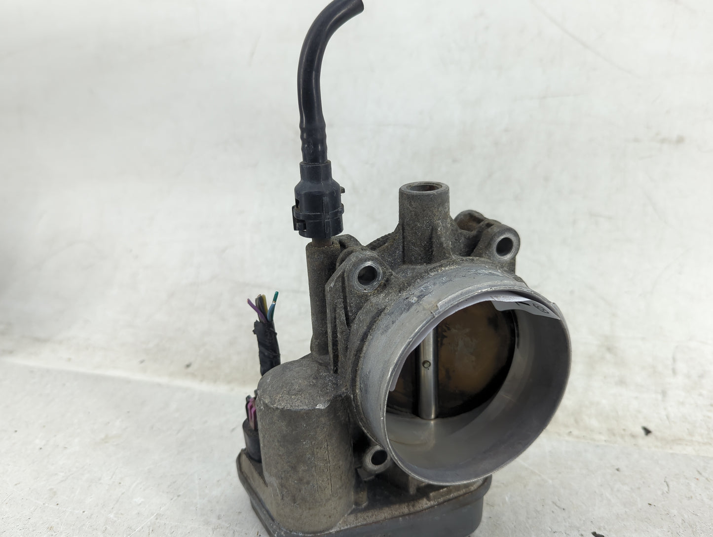 2004-2007 Chevrolet Colorado Throttle Body Fits Fits 2004 2005 2006 2007 2008 OEM Used Auto Parts - Oemusedautoparts1.com