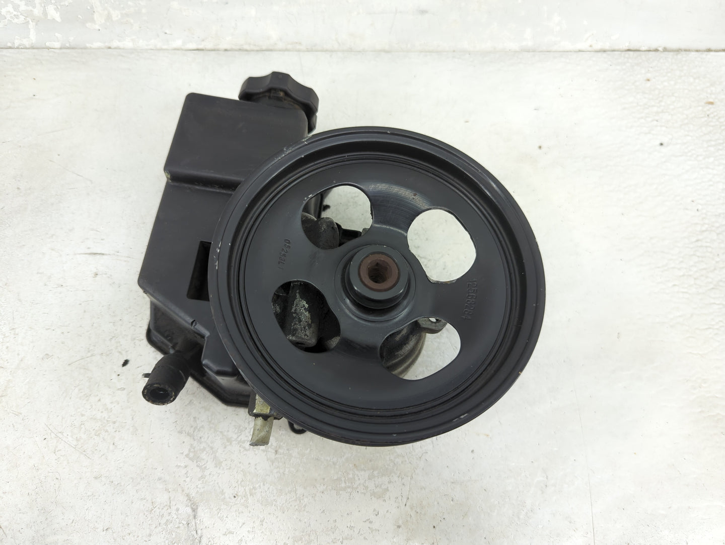 2004-2012 Chevrolet Colorado Power Steering Column Pump Oem 1466980 - Oemusedautoparts1.com