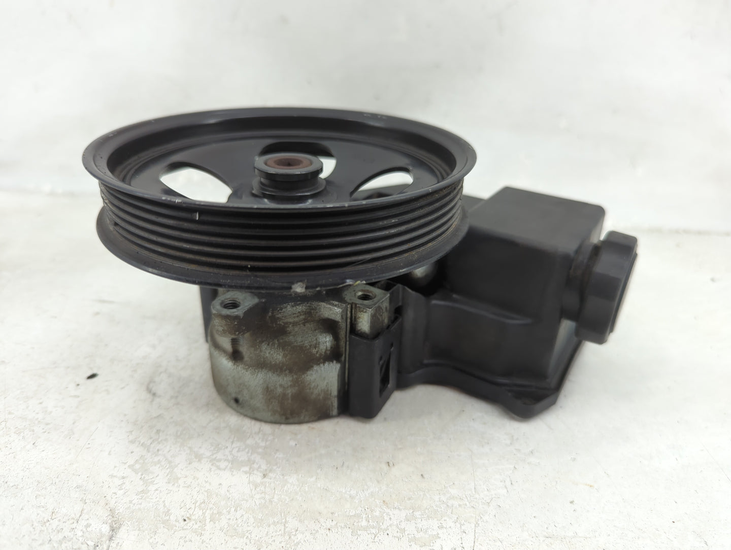2004-2012 Chevrolet Colorado Power Steering Column Pump Oem 1466980 - Oemusedautoparts1.com