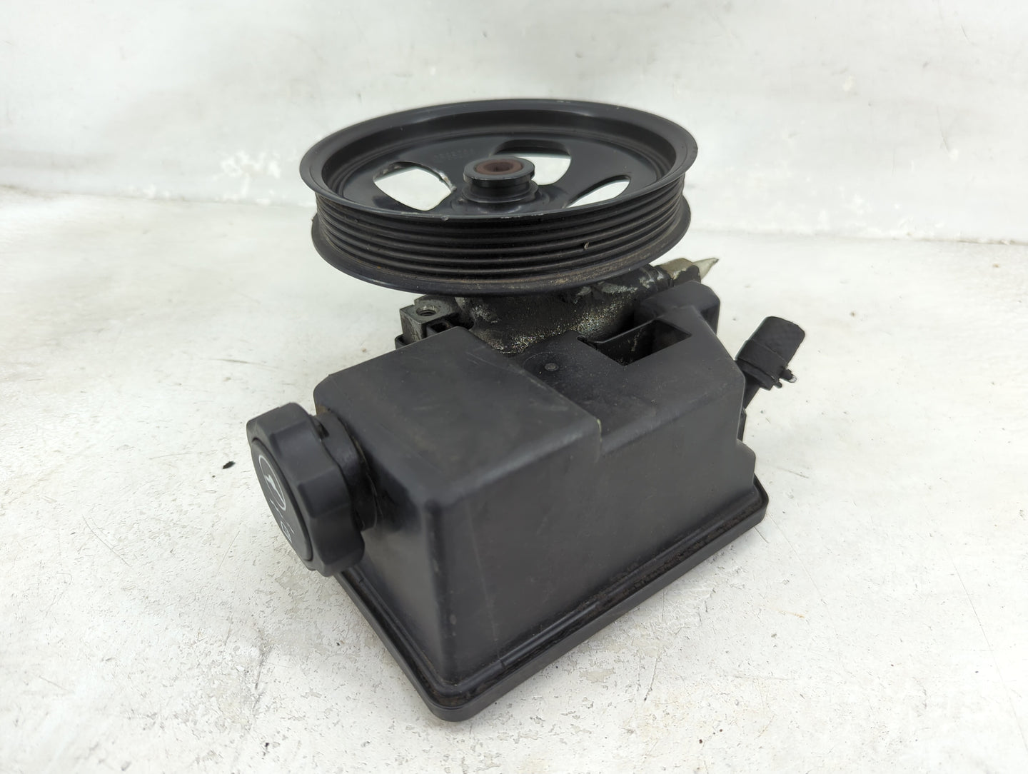 2004-2012 Chevrolet Colorado Power Steering Column Pump Oem 1466980 - Oemusedautoparts1.com