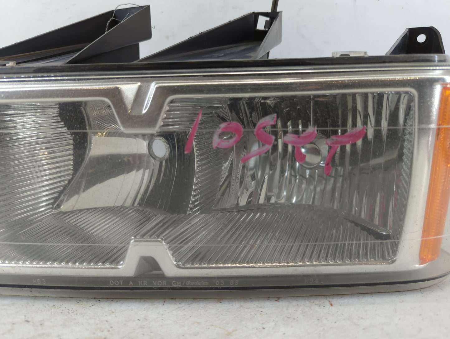 2005-2008 Chevrolet Colorado Driver Left Oem Head Light Headlight Lamp - Oemusedautoparts1.com