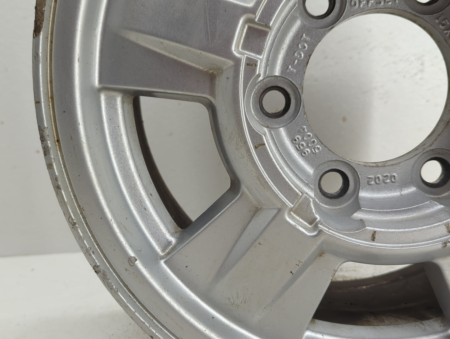 2004-2008 Chevrolet Colorado Oem Wheel Rim 813112 - Oemusedautoparts1.com
