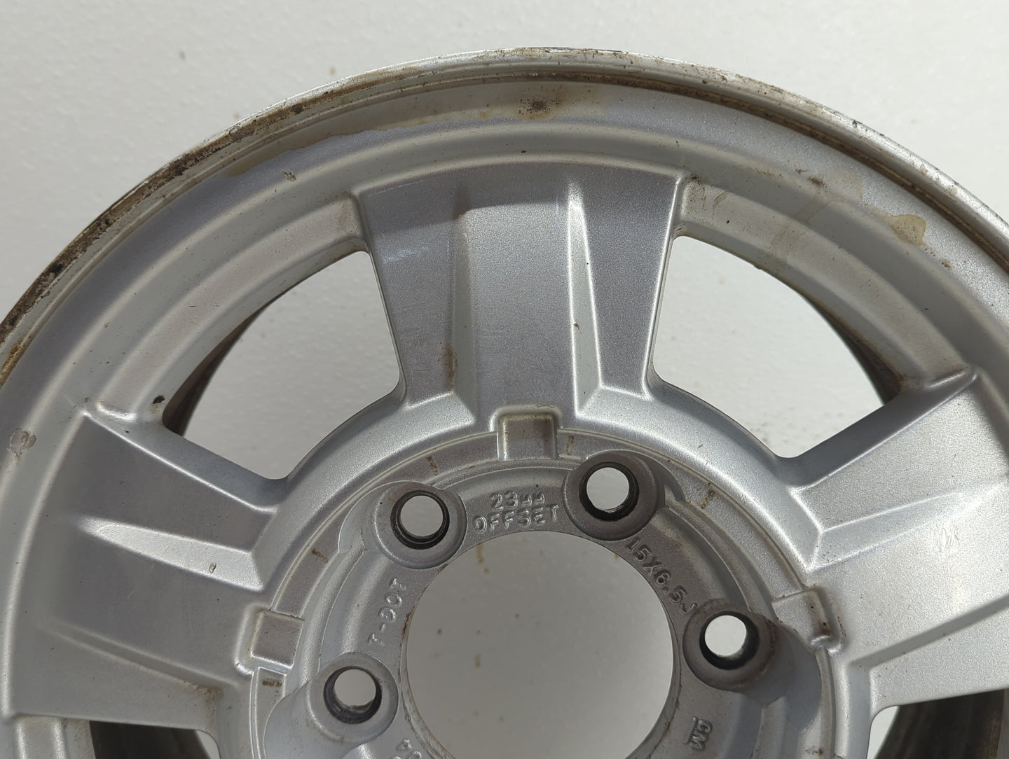 2004-2008 Chevrolet Colorado Wheel Rim Oem - Oemusedautoparts1.com