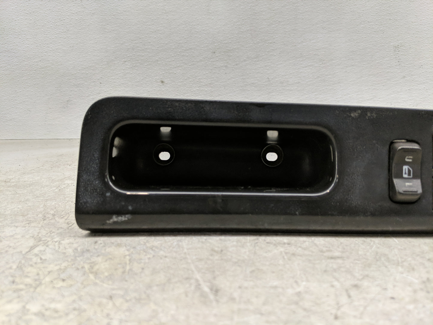 2004-2012 Chevrolet Colorado Master Power Window Switch Replacement Driver Side Left Fits OEM Used Auto Parts - Oemusedautop
